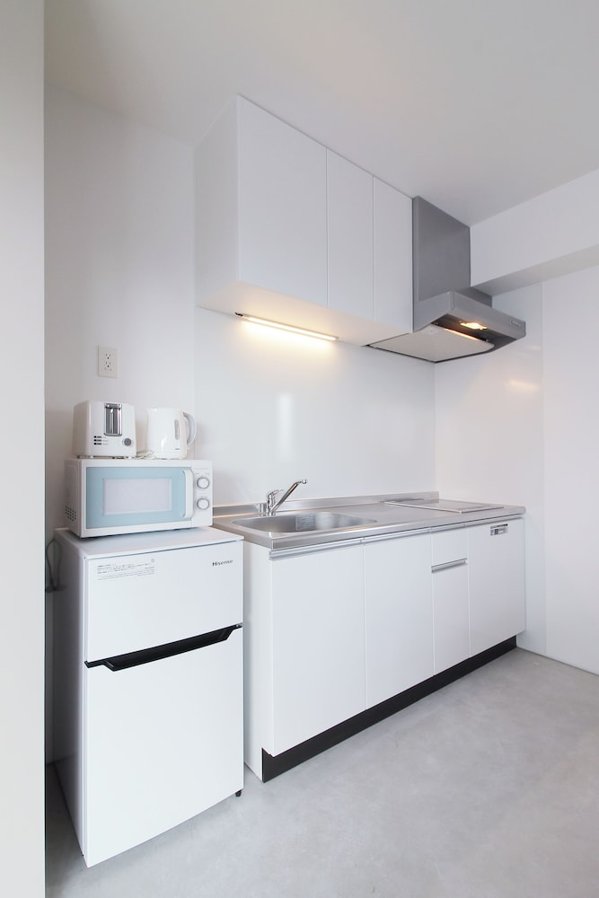 デラックス スタジオ (902) 専用キッチン6 | b hotel 広島平和大通り