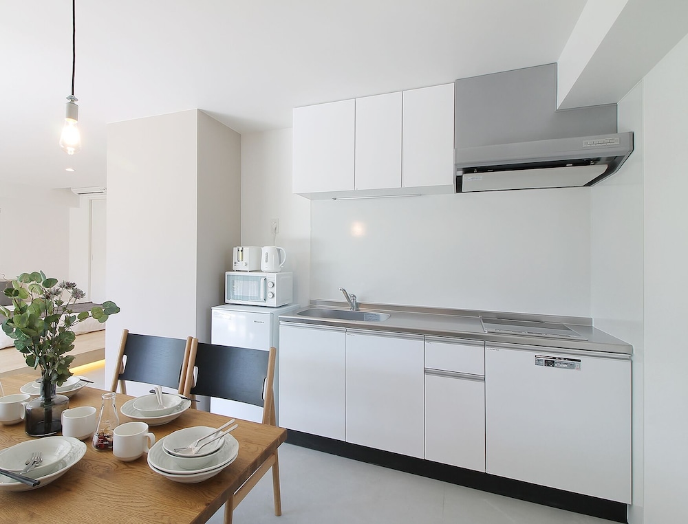 エリート スタジオ (302) 専用キッチン4 | b hotel 広島平和大通り