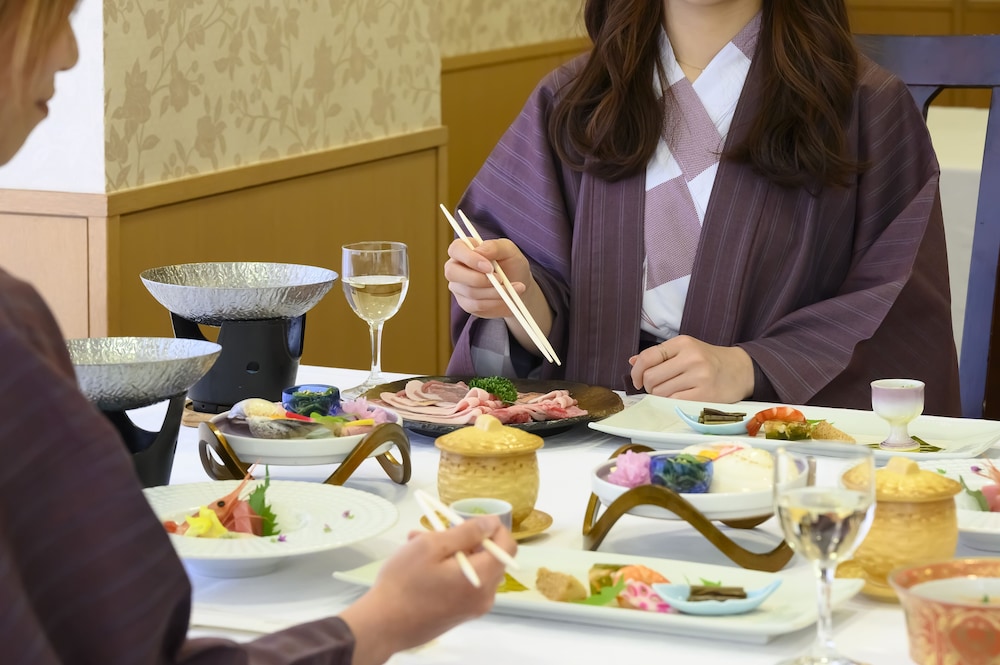 レストラン1 | ホテルシンフォニーアネックス