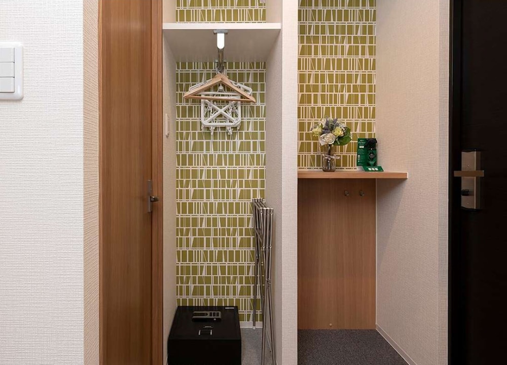 スーペリアクイーンルーム セーフティボックス0 | Stay SAKURA Tokyo ART DECO HOTEL