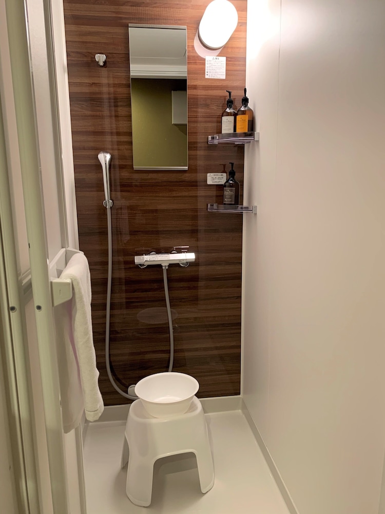 スーペリア ツインルーム バスルーム0 | Stay SAKURA Tokyo ART DECO HOTEL