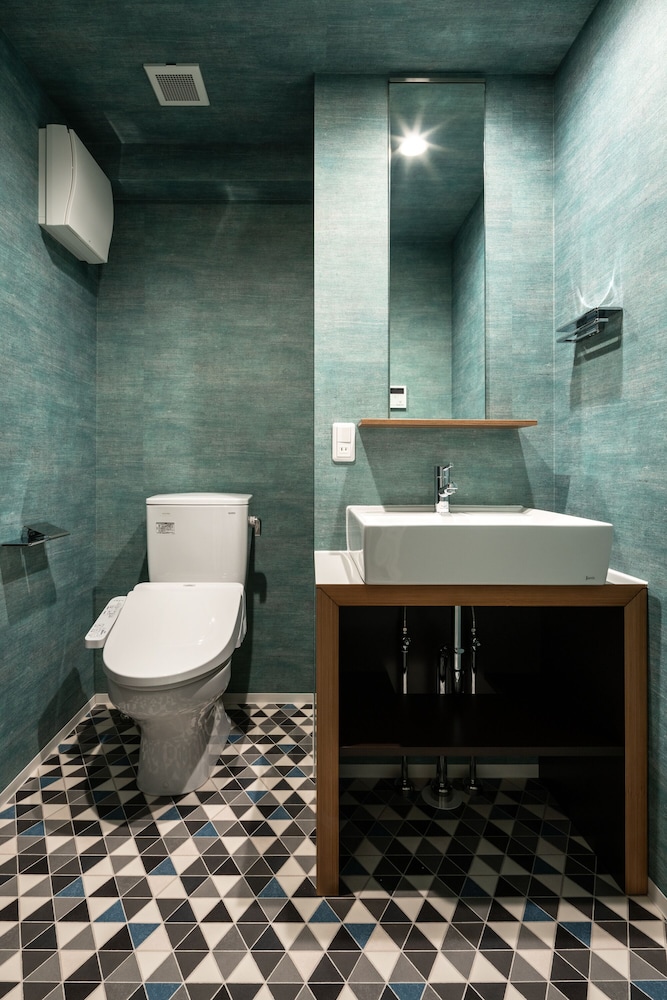 スタンダード ツインルーム 客室3 | Stay SAKURA Tokyo ART DECO HOTEL