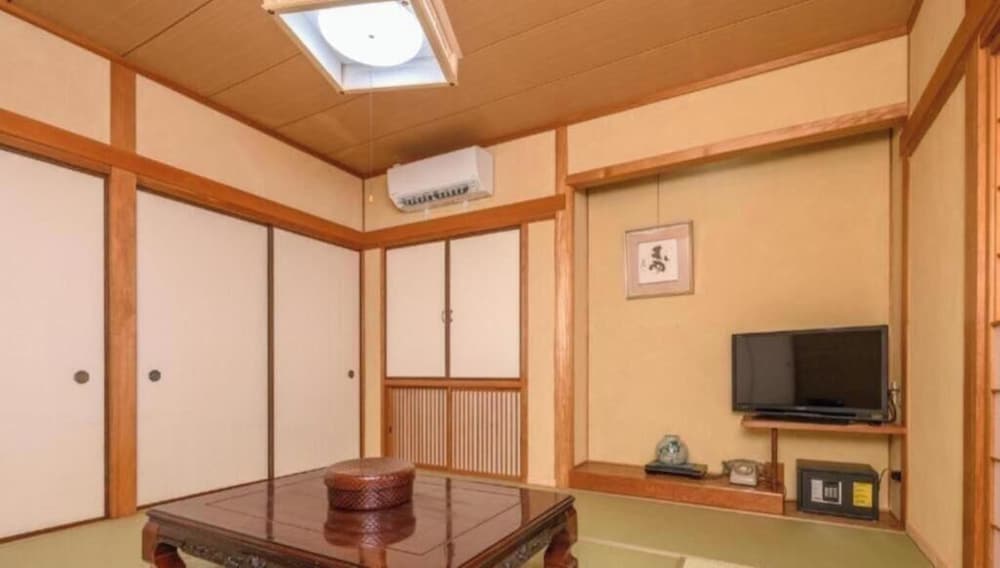 客室1 | Tabist 麻野館別館いろは 伊勢 客室1 | Tabist 麻野館別館いろは 伊勢