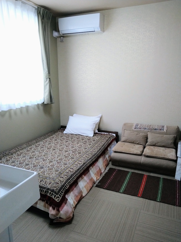 302 オレンジ (和風) 客室1 | Tokyo stay Hut SARI