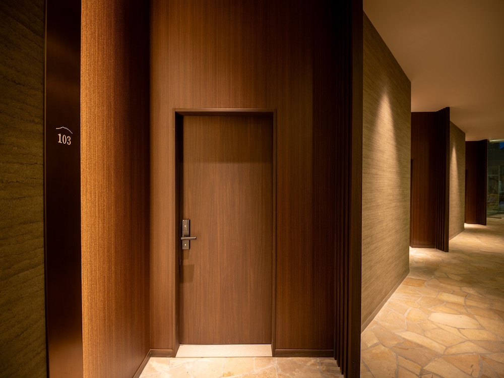 露天風呂付デラックスルーム（サウナ付）禁煙 客室3 | 亀の井ホテル 阿蘇