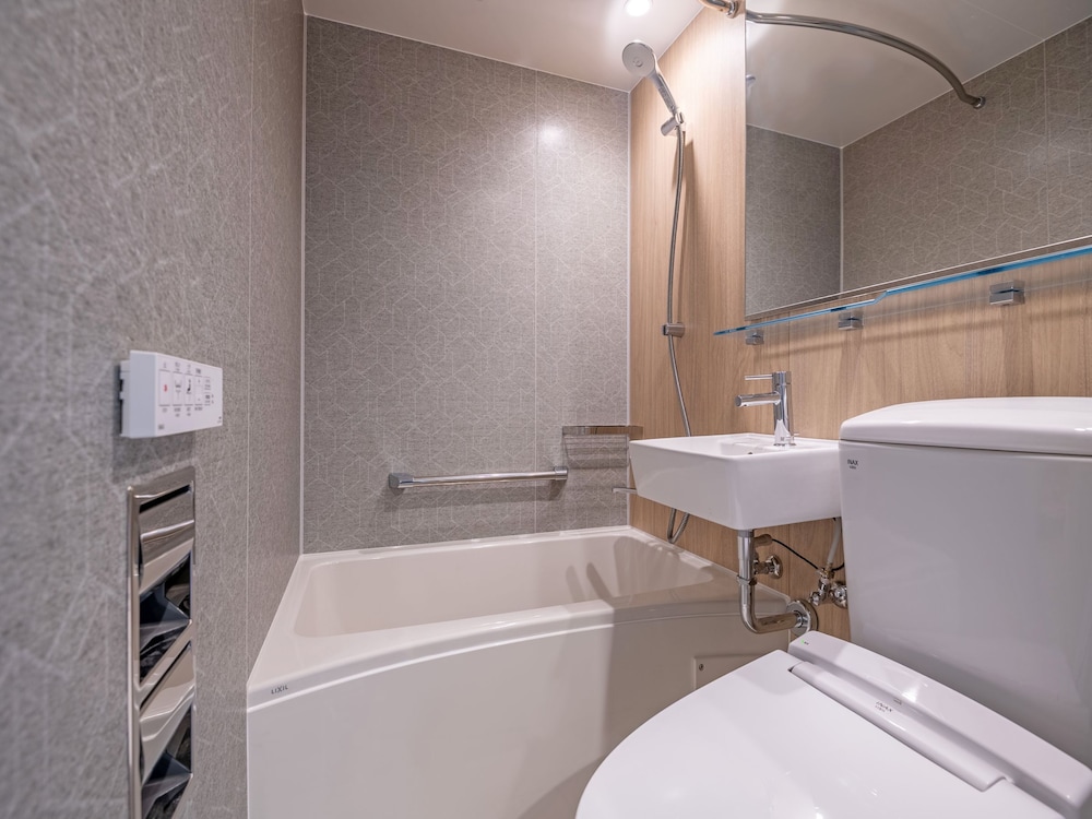 スーペリアルーム（バス付）禁煙 バスルーム0 | 亀の井ホテル 阿蘇