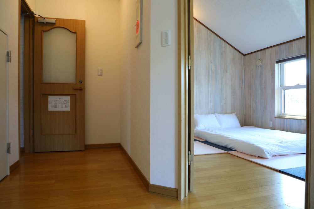 別荘 客室10 | Donguri House