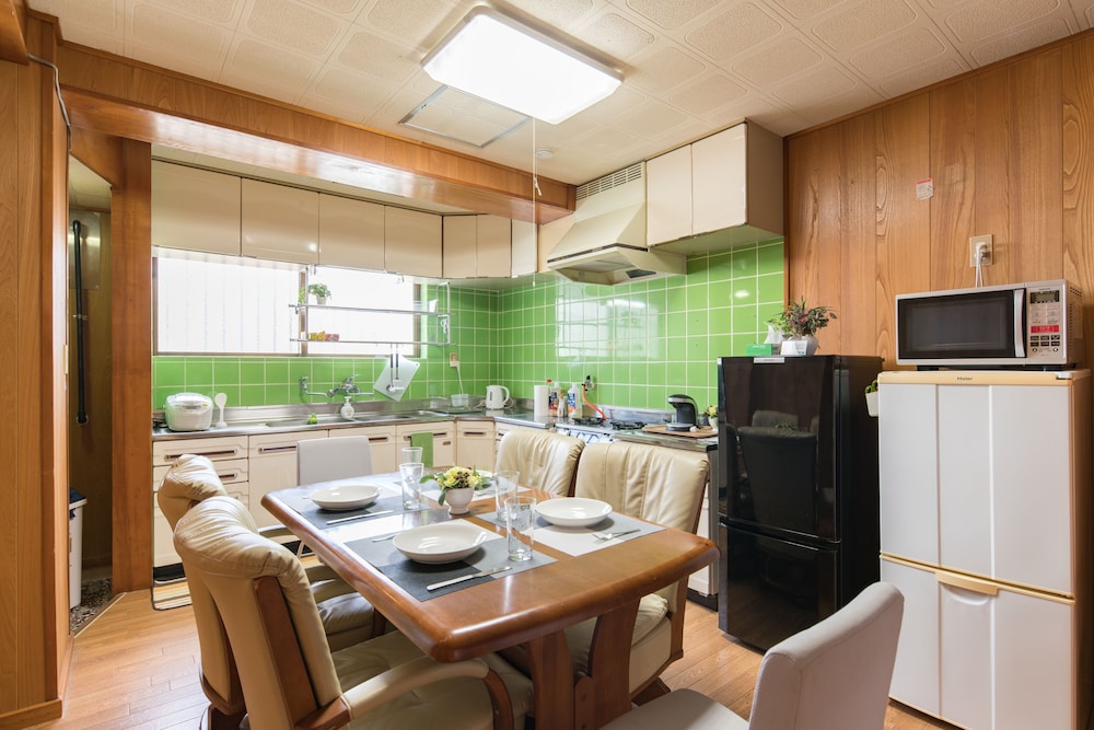 アパートメント 禁煙 (2F) 専用キッチン0 | Naha House