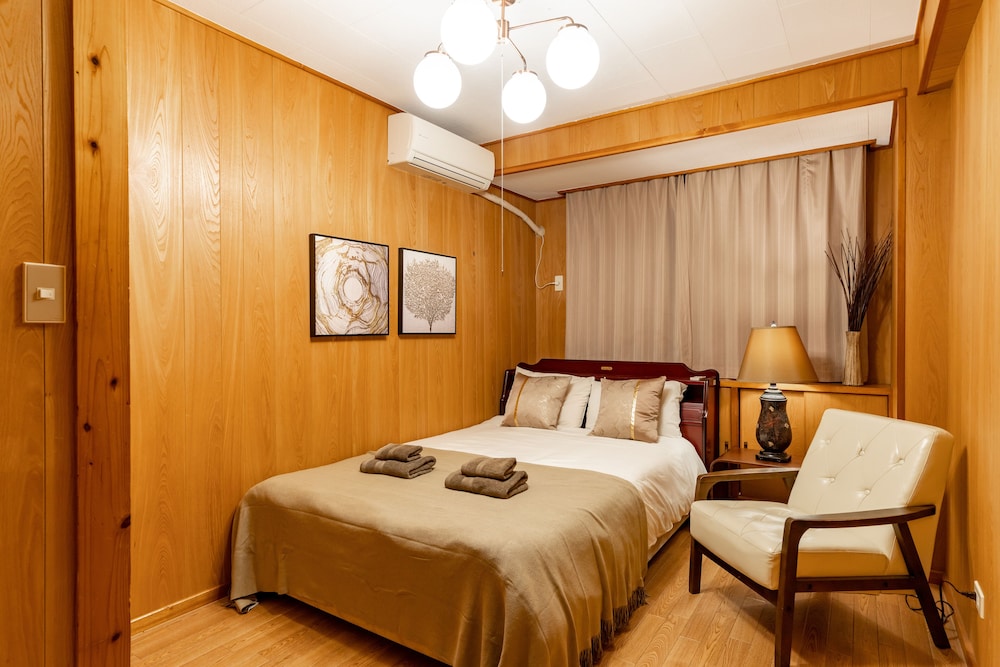 アパートメント 禁煙 (2F) 客室4 | Naha House