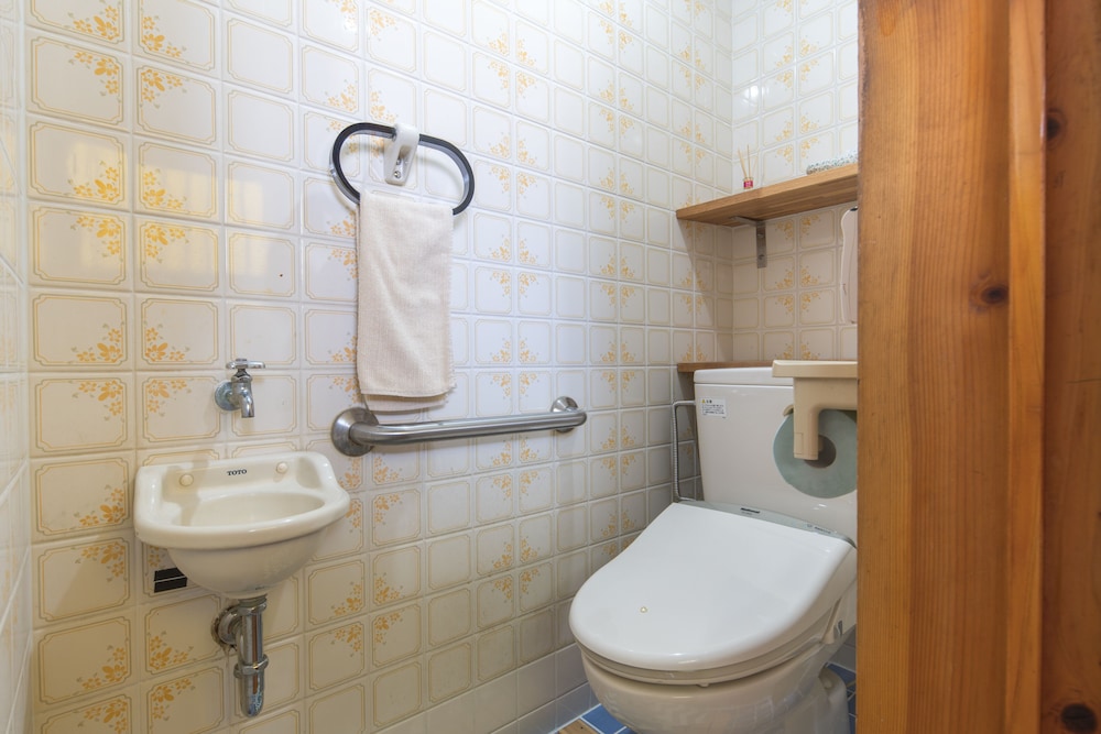 アパートメント 禁煙 (2F) 客室7 | Naha House