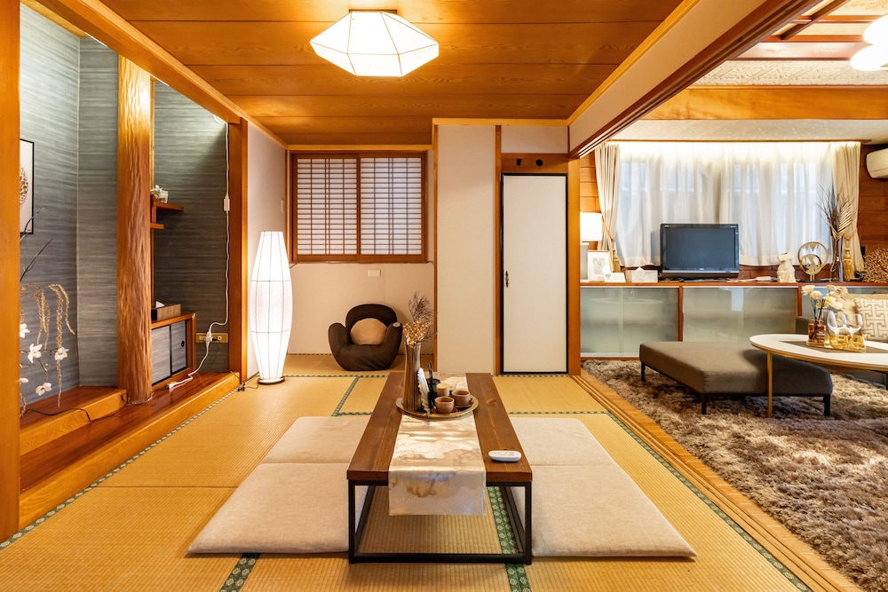 アパートメント 禁煙 (2F) 客室23 | Naha House