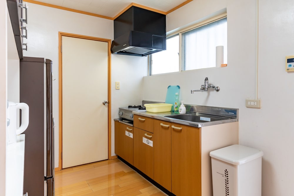 アパートメント 禁煙 (501) 専用キッチン0 | Naha House