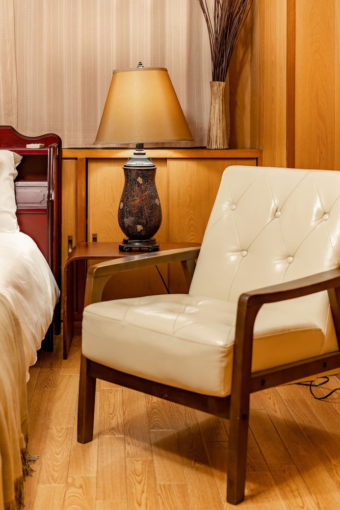 アパートメント 禁煙 (2F) 客室34 | Naha House