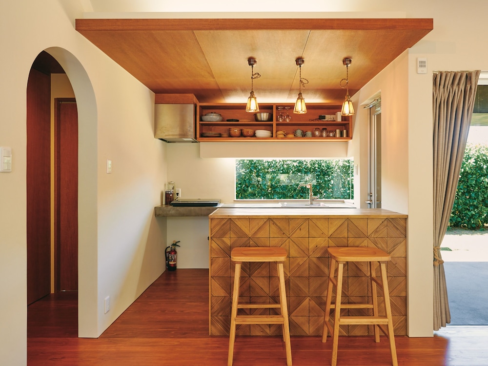 庭付きコンドミニアム 専用キッチン0 | IMAGINE OKINAWA