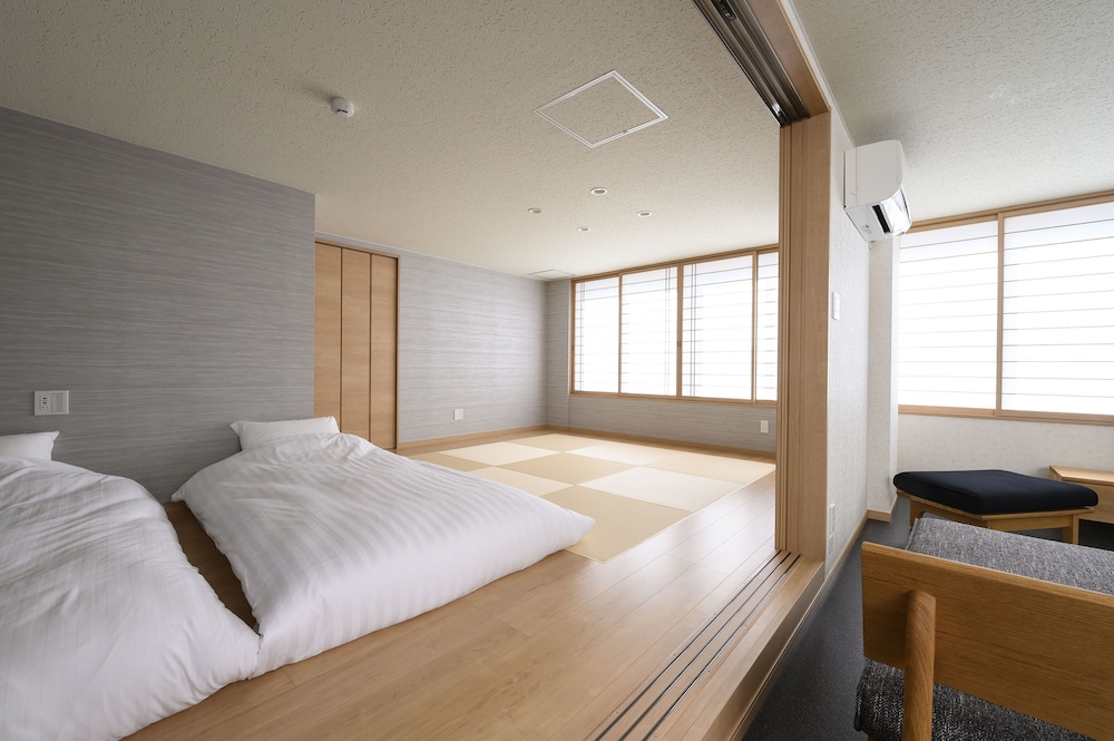 ルーム C 客室3 | BEYOND HOTEL Takayama 3rd