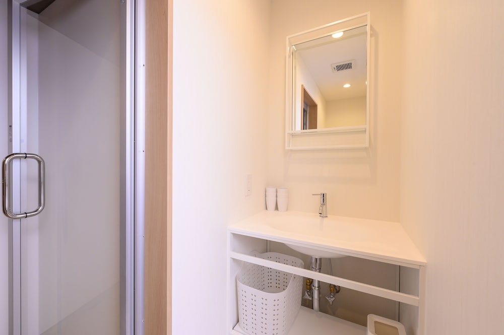 ルーム A バスルーム1 | BEYOND HOTEL Takayama 3rd