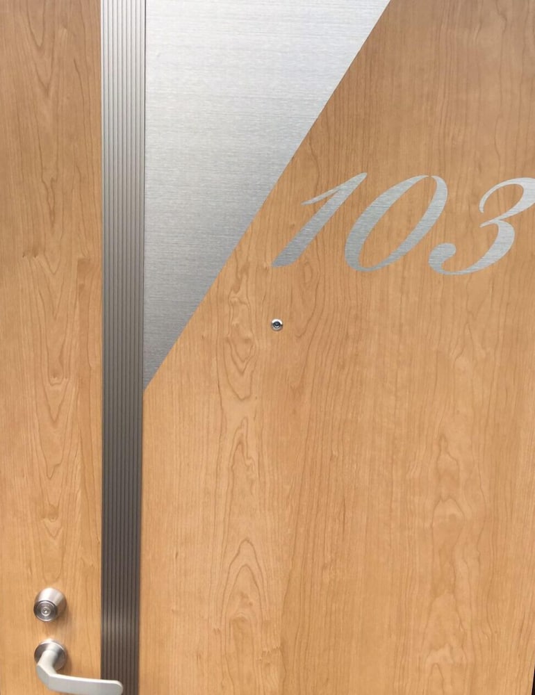 OHAYO IKEBUKURO 103 客室1 | オハヨー池袋