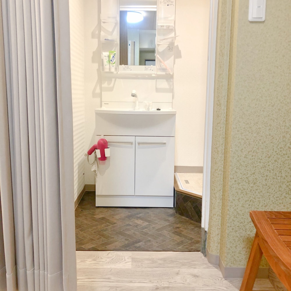 OHAYO IKEBUKURO 103 バスルームのシンク0 | オハヨー池袋