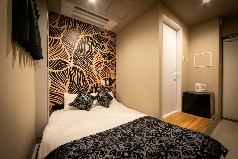 エンリッチ・スタンダード ダブル 喫煙可（電子タバコのみ） | デザインホテルブラックス