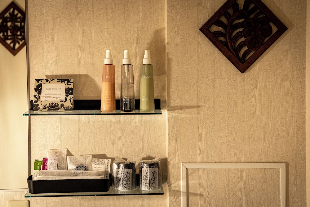 Vip・スイート キング 喫煙可（電子タバコのみ） バスルーム2 | デザインホテルブラックス