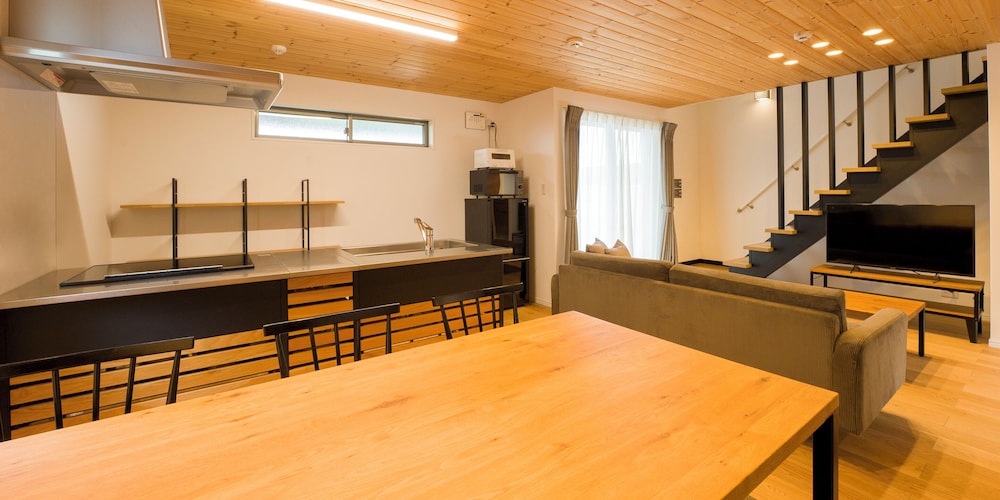 ハウス (104_ペット不可) 客室内のダイニングエリア0 | Rakuten STAY HOUSE × WILLSTYLE 天草