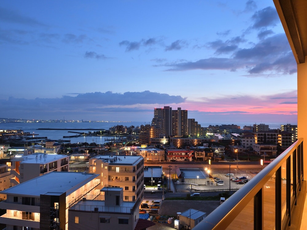 [上層階] ロイヤルスイートコンド 禁煙 客室7 | ザ・ホテル 北谷 by サンレストリゾート