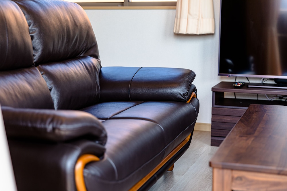 一棟貸し リビングルーム6 | フラクドッグ