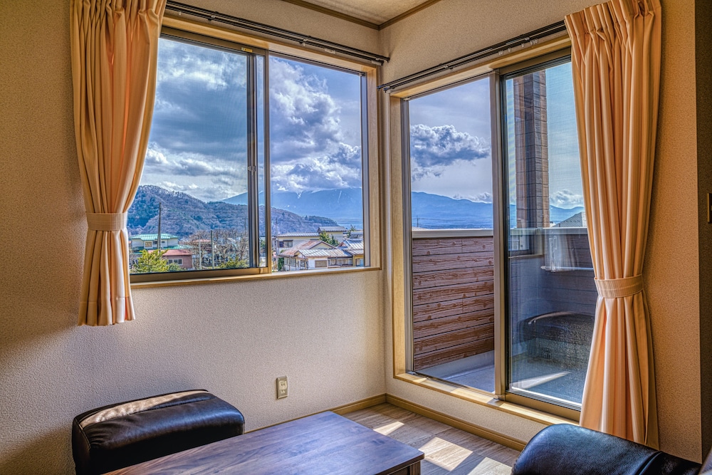 一棟貸し リビングルーム7 | フラクドッグ