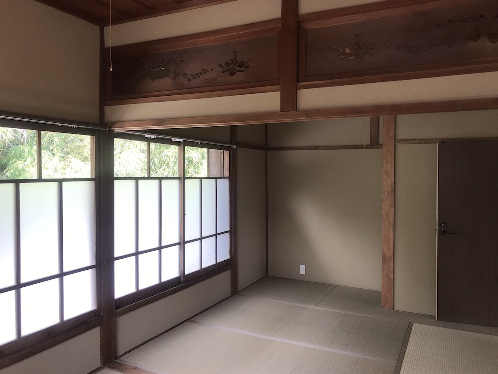 客室1 | ゲストハウス三軒家