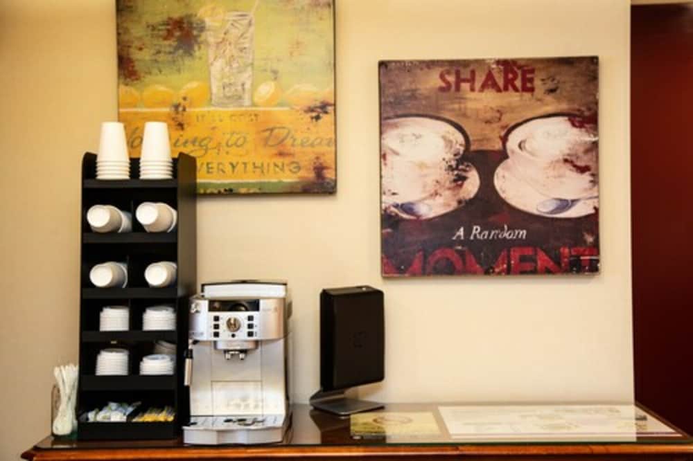 コーヒー サービス1 | THE L.A. MART HOTEL KYOTO