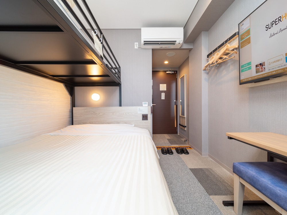 スーパールーム ロフト付き 禁煙 客室2 | スーパーホテル仙台空港インター