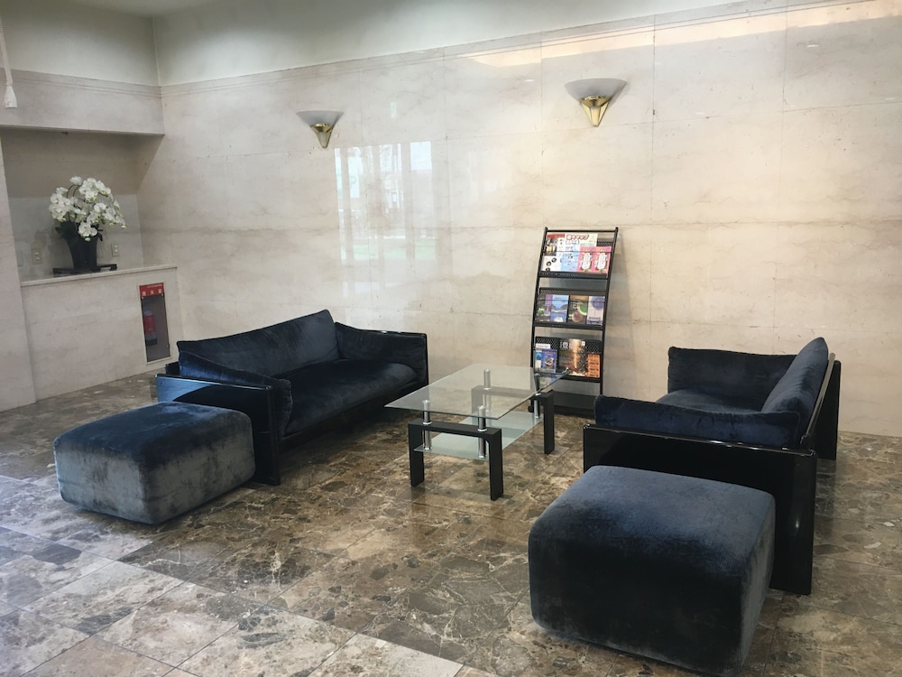 フロント1 | ホテルクラウンヒルズ豊橋