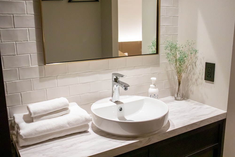 デラックス ツインルーム バスルームのシンク0 | ホテルエスプレッソサウス