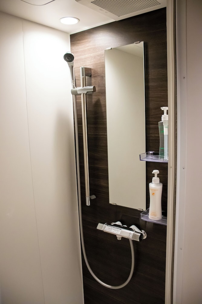 スーペリア ツインルーム バスルーム1 | ホテルエスプレッソサウス