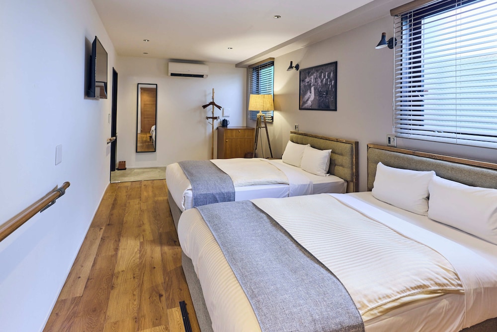 モデレートツインルーム 客室3 | ホテルヴィンテージ東京神楽坂