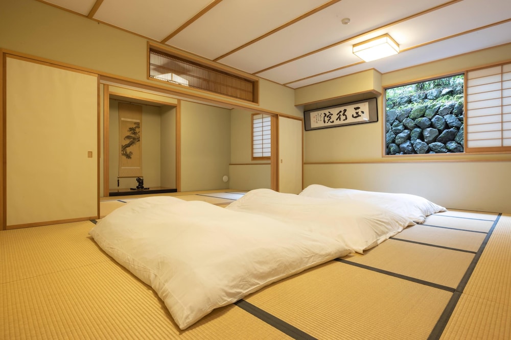 客室1 | 宿坊 武井坊 Temple Hotel Takeibo 客室1 | 宿坊 武井坊 Temple Hotel Takeibo