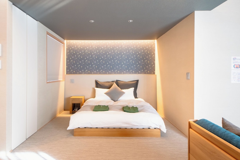 デザイン ダブルルーム 禁煙 客室11 | Hotel 鹿音