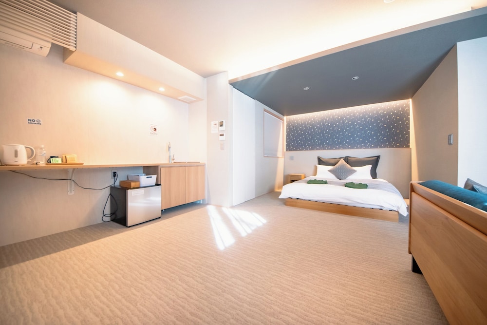 デザイン ダブルルーム 禁煙 客室3 | Hotel 鹿音