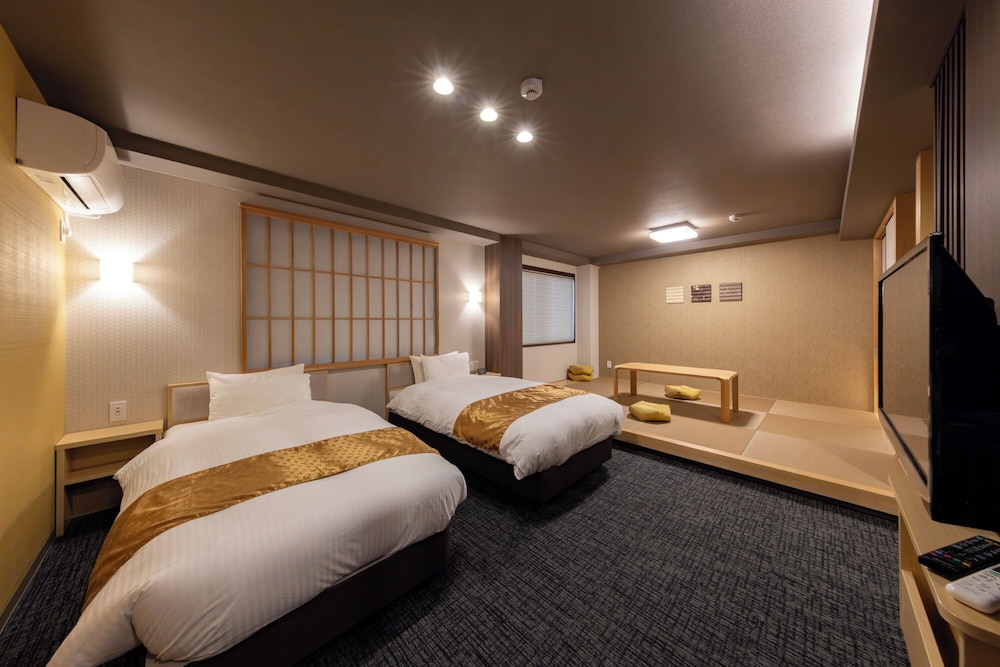 ファミリー ツインルーム (B) 客室14 | MADOKA Kyoto Station West