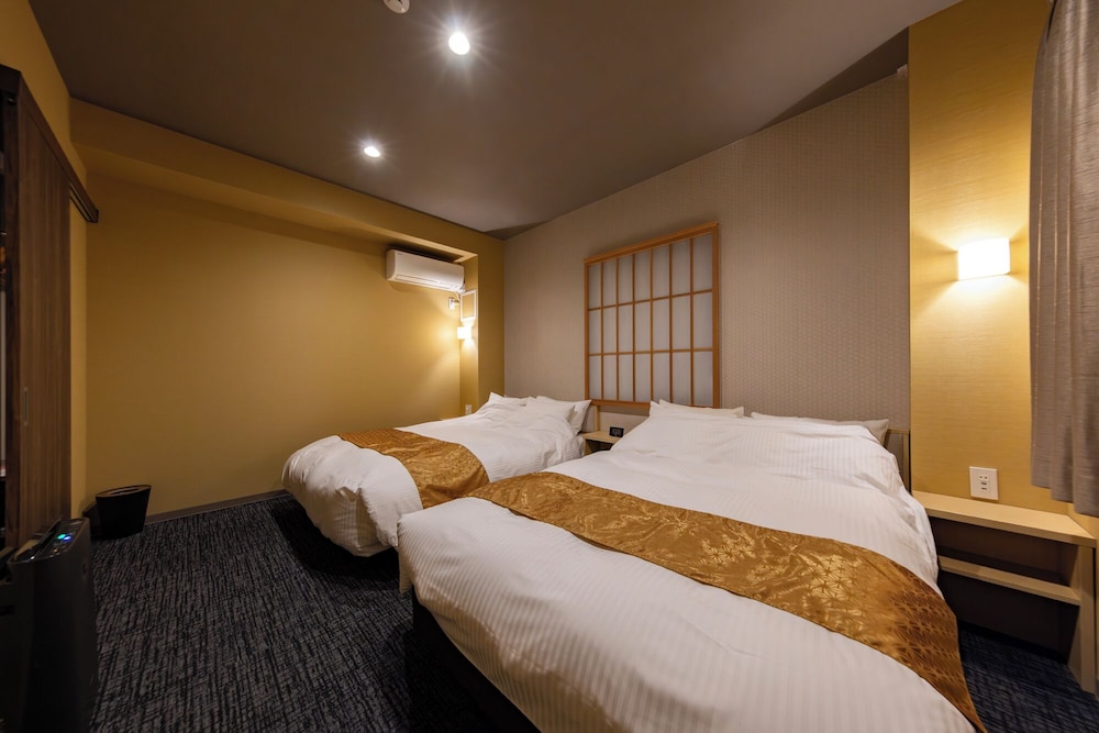 スイートルーム 客室13 | MADOKA Kyoto Station West