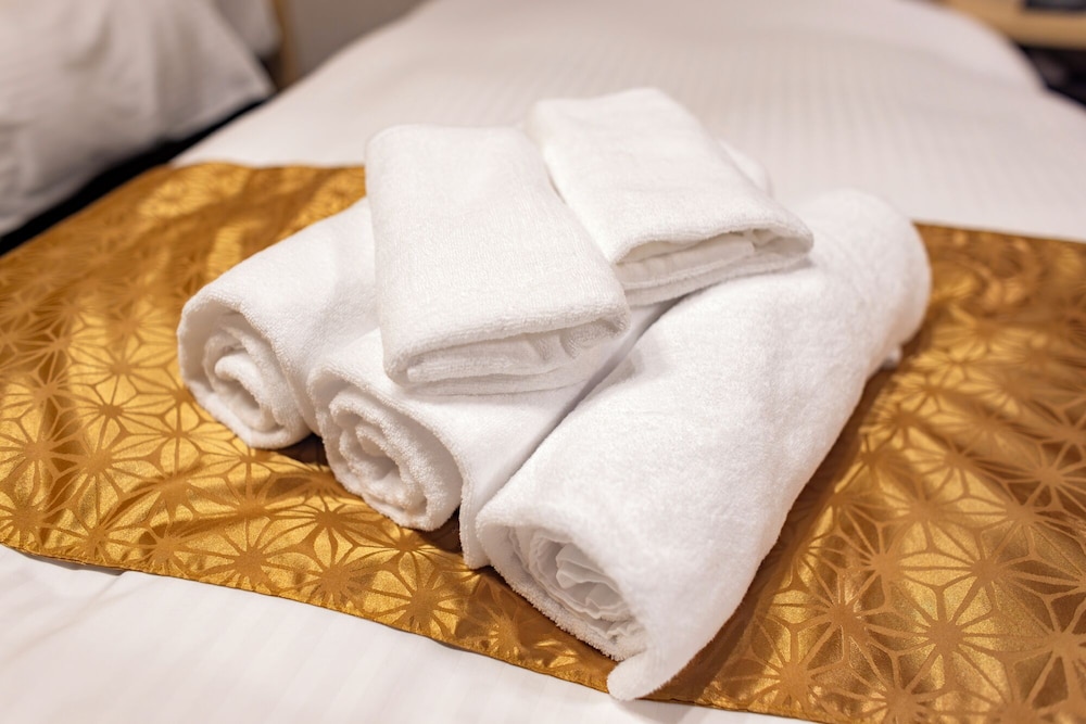 ダブルルーム 客室5 | MADOKA Kyoto Station West