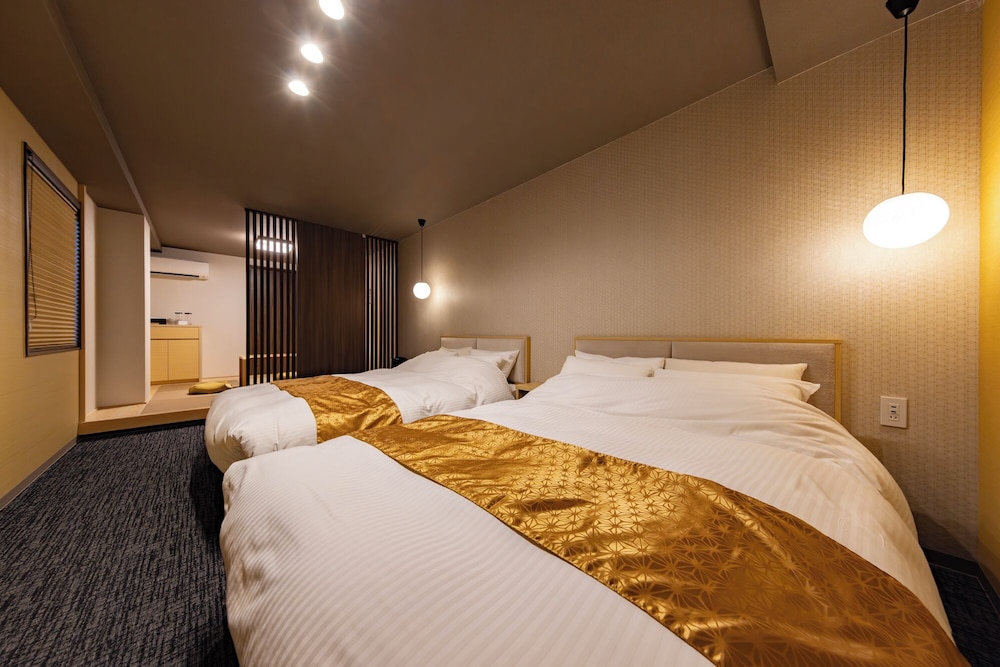 デラックス ツインルーム (A) 客室17 | MADOKA Kyoto Station West