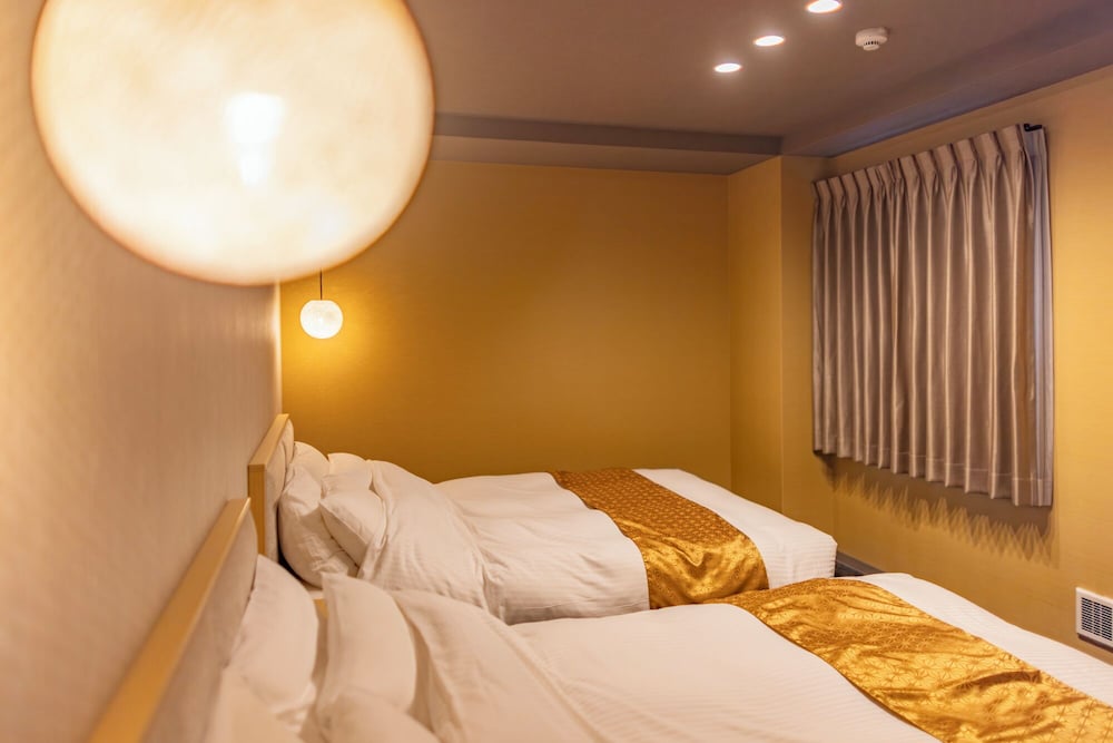 デラックス ツインルーム (A) | MADOKA Kyoto Station West