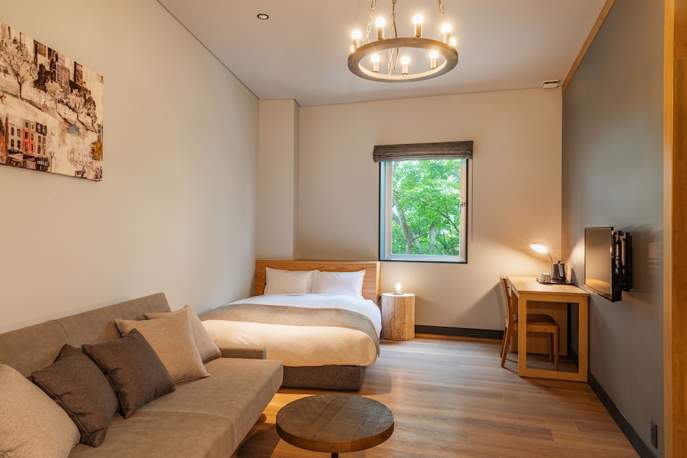 デザイン ダブルルーム 客室1 | ホテル軽井沢クロス