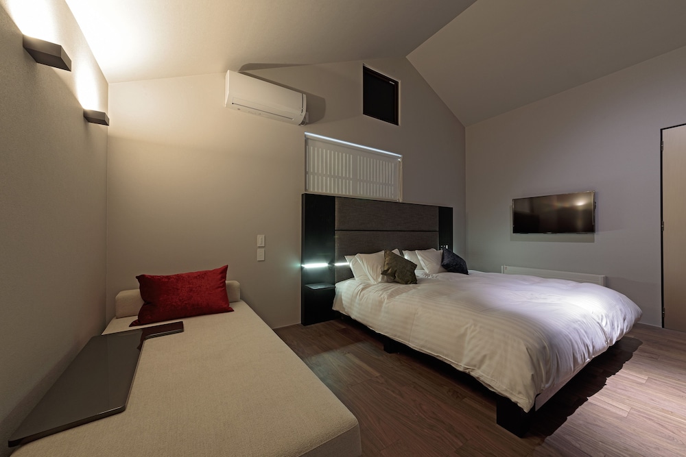 スーペリアルーム(2ベッドルーム)禁煙 客室3 | 石邸 富良野