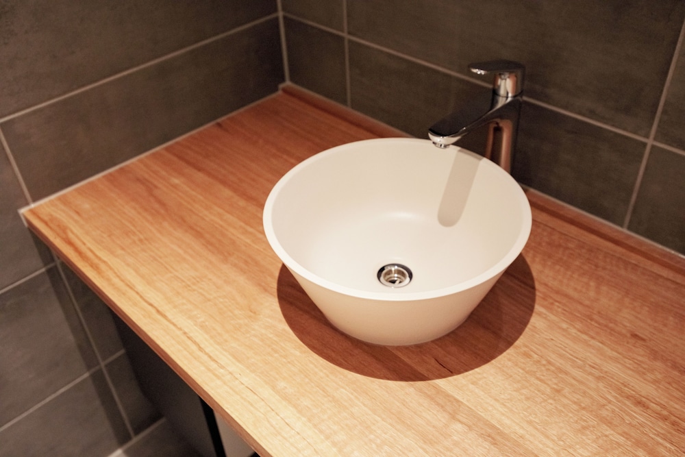 プレミアムルーム(2ベッドルーム)禁煙 バスルーム0 | 石邸 富良野