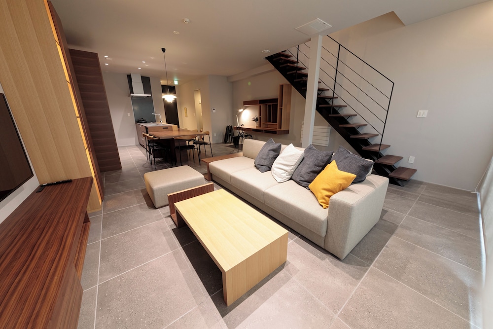 プレミアムルーム(2ベッドルーム)禁煙 | 石邸 富良野