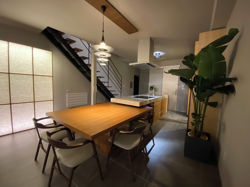 スプリームルーム (2ベッドルーム)禁煙 | 石邸 富良野