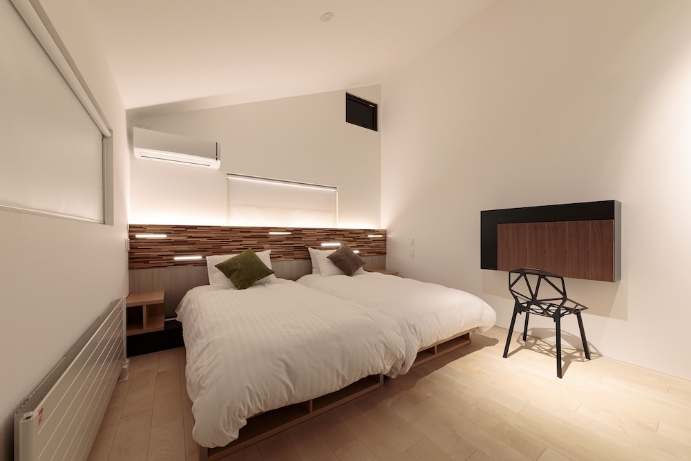 プレミアムルーム(2ベッドルーム)禁煙 客室2 | 石邸 富良野