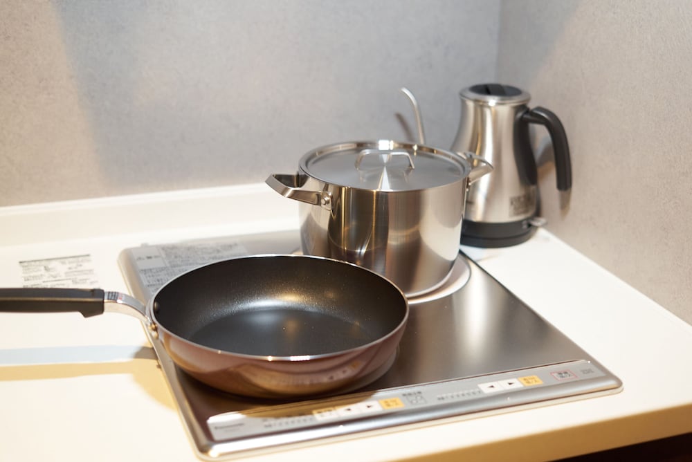 デラックス 禁煙 専用キッチン0 | 眠音ホテル